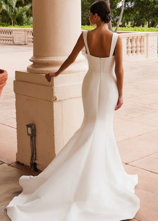 Sleeveless Shoulder Straps Trumpet Wedding Gown